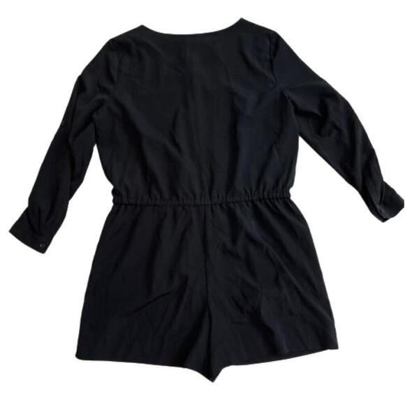 Ann Taylor LOFT Black Long Sleeved Shorts Romper Size 14 Lightweight 4” Inseam - Picture 3 of 9